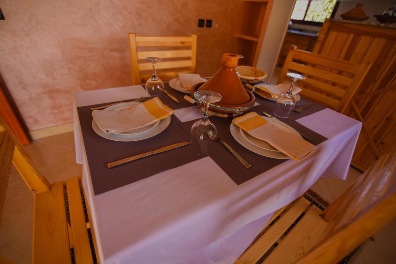 Kasbah Roseville Ait Ouahi Buitenkant foto