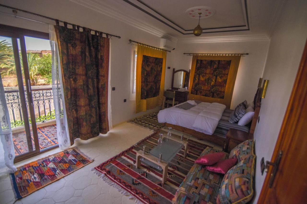 Kasbah Roseville Ait Ouahi Buitenkant foto
